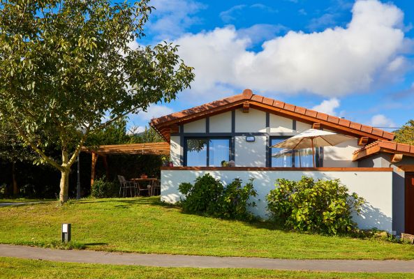 Urain Suites Apartments, rural tourism accommodations in Itziar-Deba